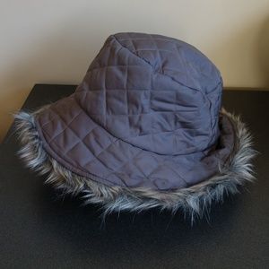 Quilted Bucket Hat OS Faux Fur Brim Gray